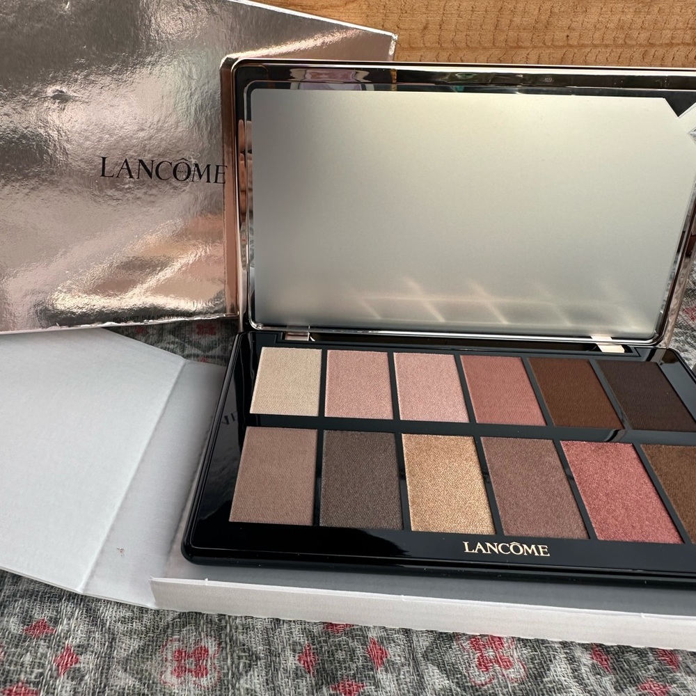 Lancome Eyeshadow Palette - Rose Gold Palette. Brown, Gold, Cream Shades